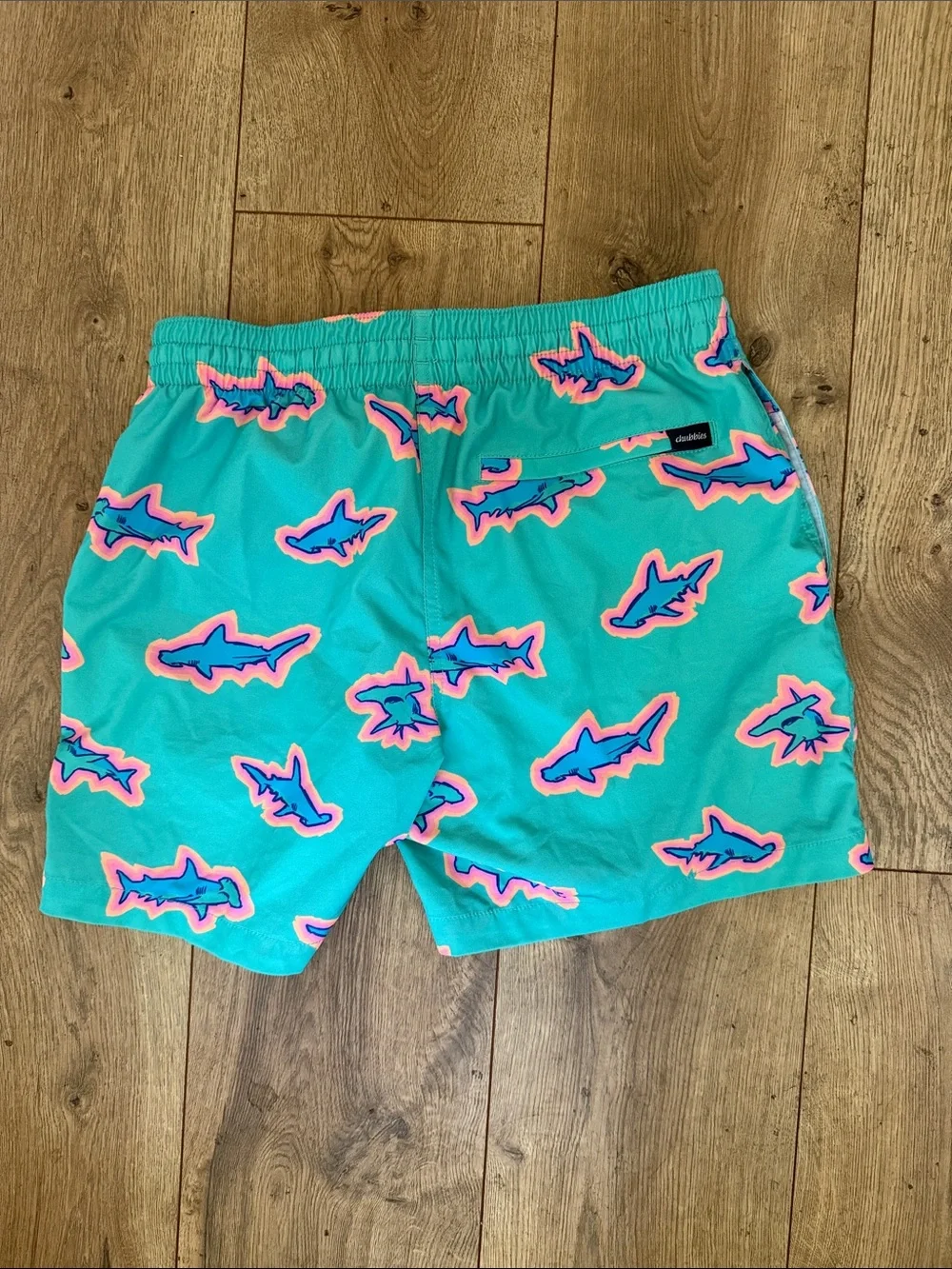 chubbies vibrant turquoise